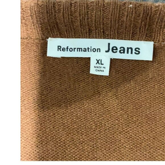 Reformation Cashmere Crew Sweater Kitten Soft Brown Cinnamon Lightweight XL - Picture 7 of 10